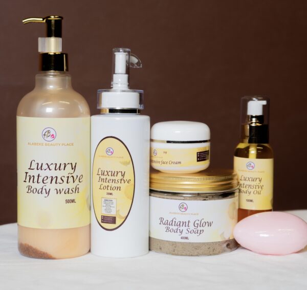 Awelewa Set Luxury Intensive (Small)